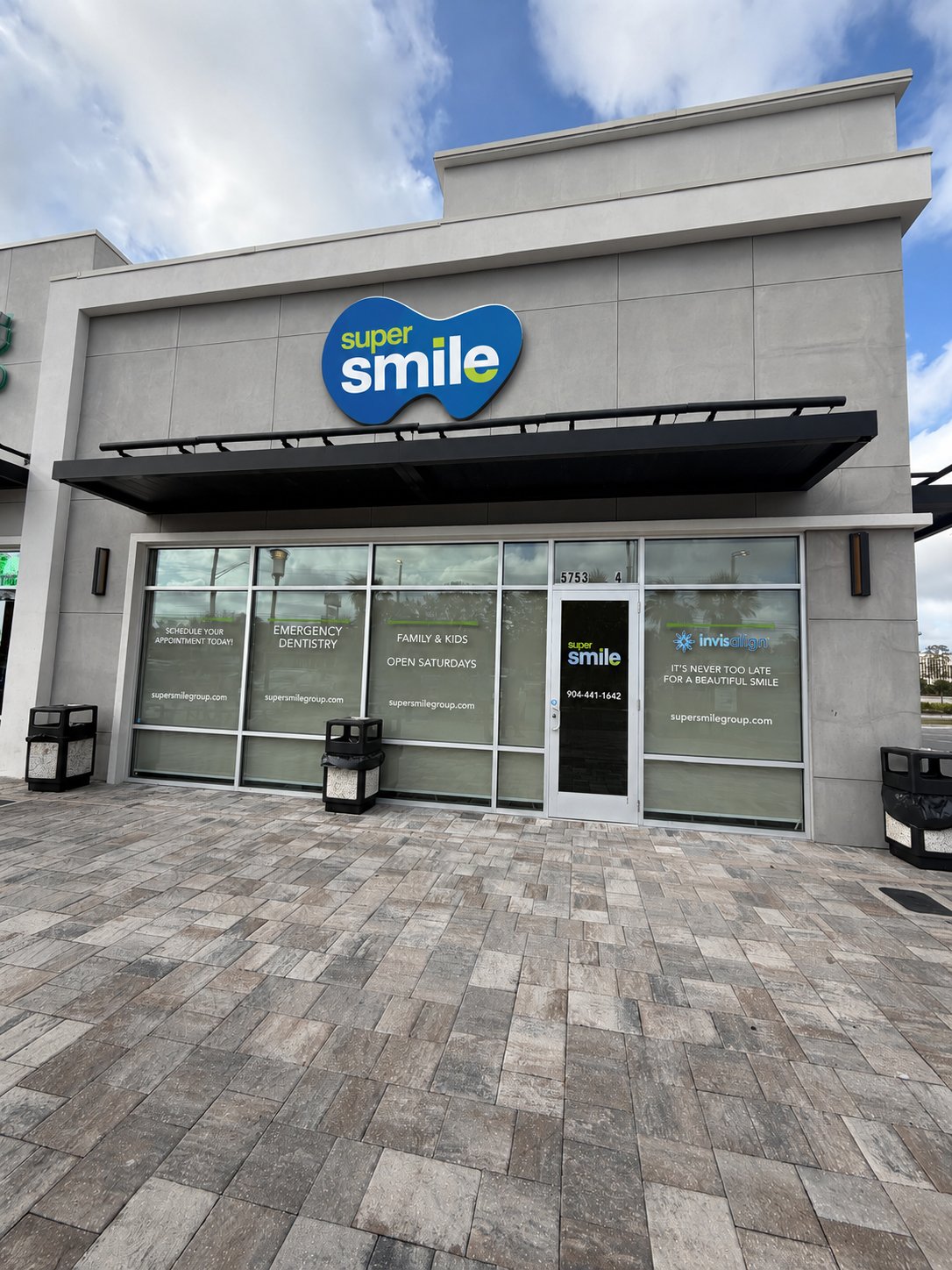 Fachada da Super Smile em Jacksonville